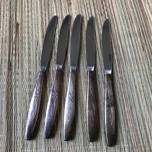 Set of 5 Vintage Shabby Silver Plate Knives